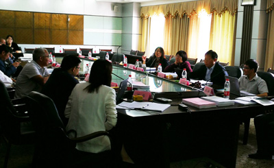 中华环保联合会就“应用厦林复合有益微生物发生器综合处理养殖废水回用冲洗猪舍模式”召开专家评审会