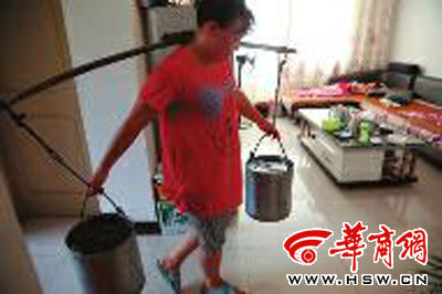 旱灾来袭水库露底(图)