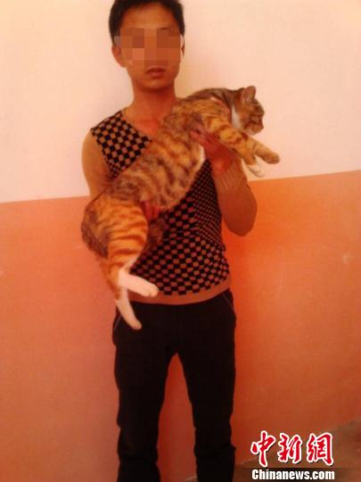 “猎杀白鹤豹猫事件”波澜不断警方称未发确切消息